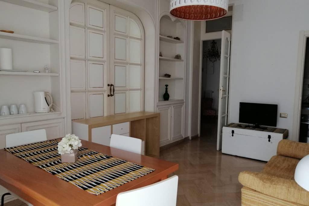 Casa Valerio Apartment Bari Exterior foto